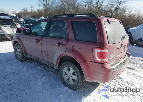 2012 Ford Escape Xlt z USA, uszkodzony, nr VIN 1FMCU9DG1CKC04372